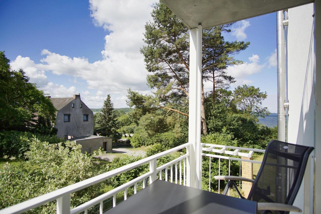 Moderne Ferienwohnung Mit Balkon, Meerblick - Ferienresidenz Zwei Boddenfewo 1-2 Lietzow Exterior photo